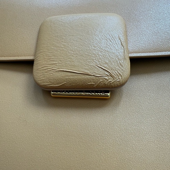 Charles & Keith Koa Square Push-Lock Shoulder Bag. *DAMAGED* - Picture 5 of 5